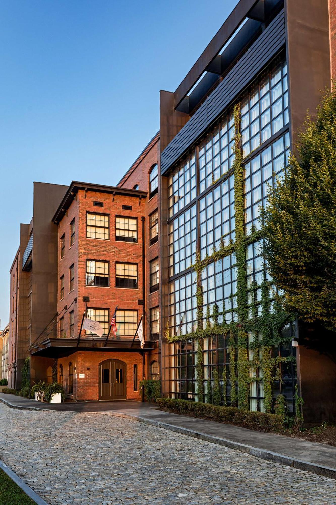 The Loom Hotel, Tapestry Collection By Hilton Warwick Exterior photo